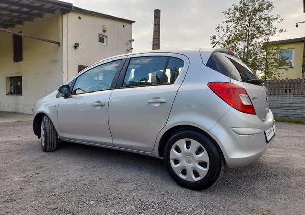 Opel Corsa cena 19800 przebieg: 165000, rok produkcji 2011 z Zawiercie małe 79